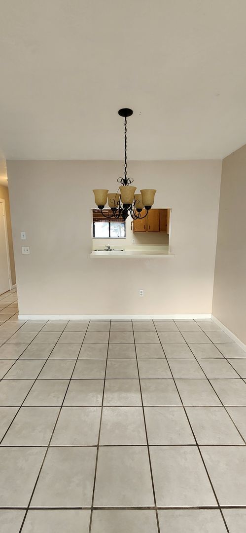 Building Photo - Southfork condos – charming 2-bedroom, 1.5-bath home