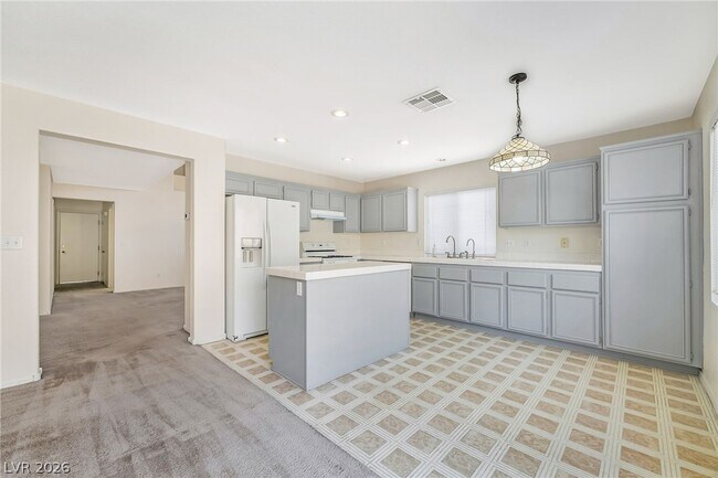 Building Photo - 9888 Sparrow Ridge Ave