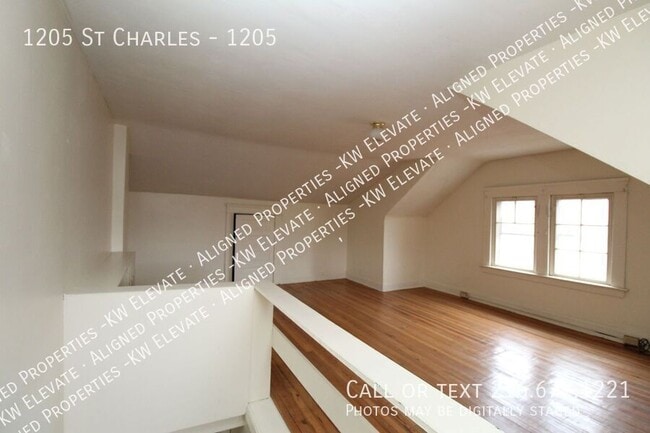 Building Photo - 1205 St Charles Ave