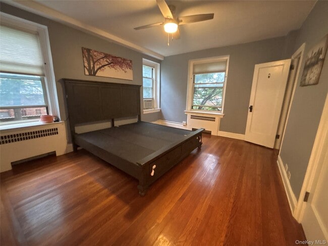 Building Photo - 8 Barstow Rd