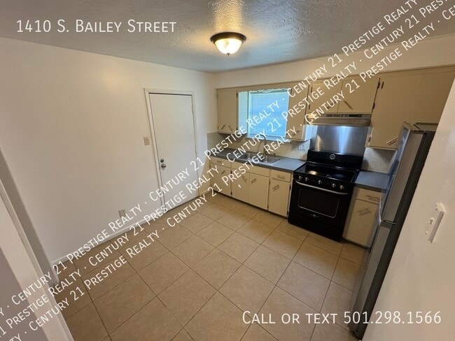 Building Photo - 1410 S Bailey St