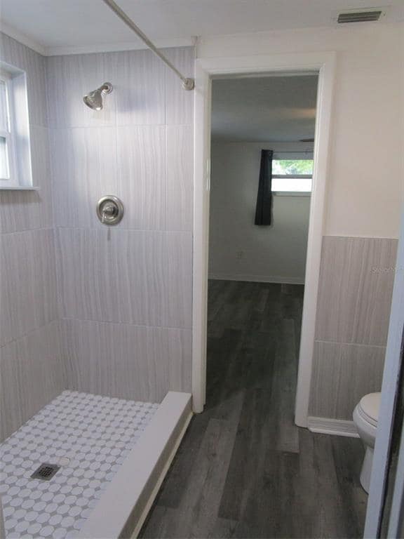 Building Photo - 7226 San Moritz Dr