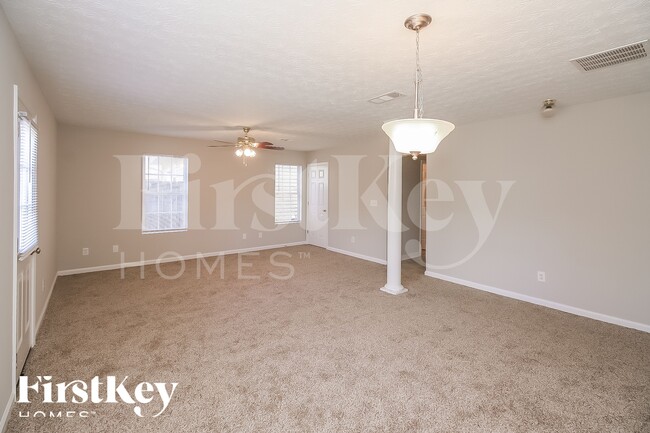 Building Photo - 4035 Mission Way