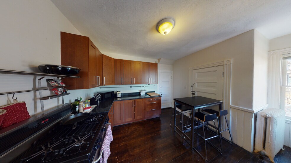 Building Photo - 5 Ashton Pl