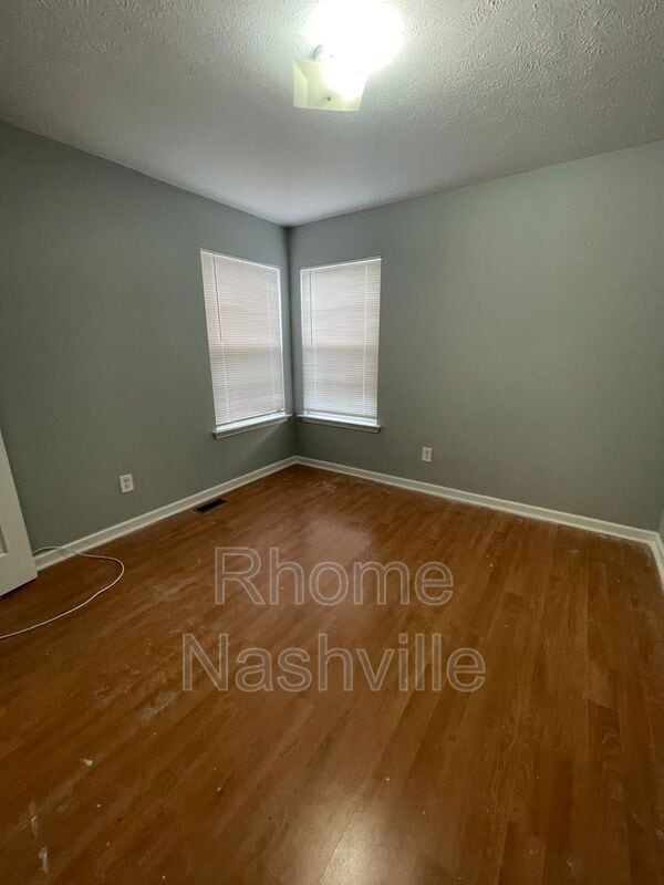 Building Photo - 1508 Chestnut Oak Dr