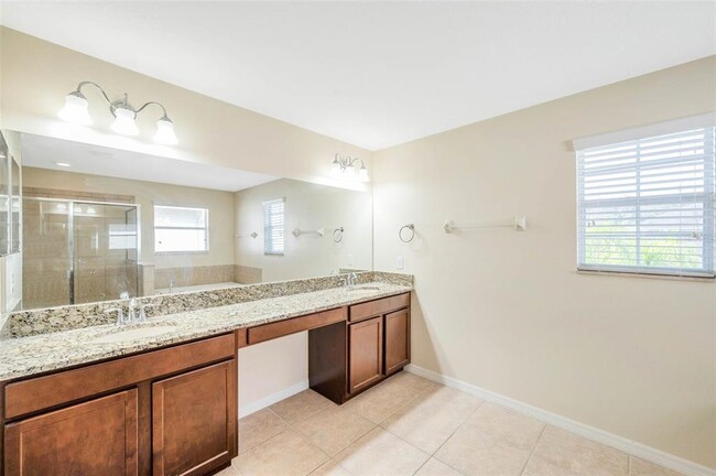 Building Photo - 20209 Merry Oak Ave