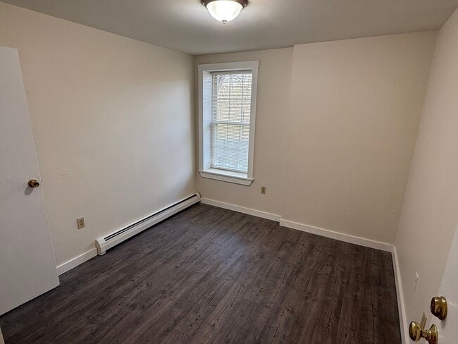 Building Photo - 79 Hawley St