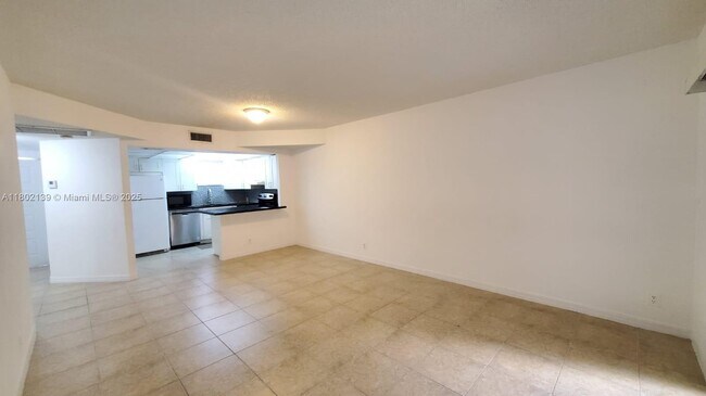 Building Photo - 8290 Lake Dr