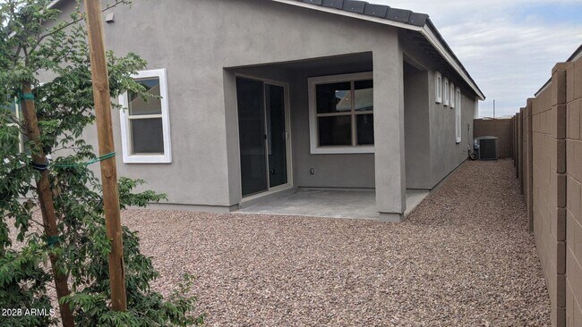 Building Photo - 22495 E Rosa Rd