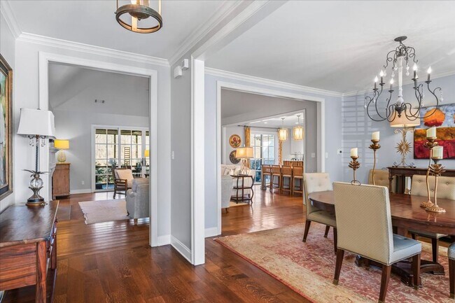 Building Photo - Unfurnished Luxury Home in Germantown with Lake Views & Wildlife