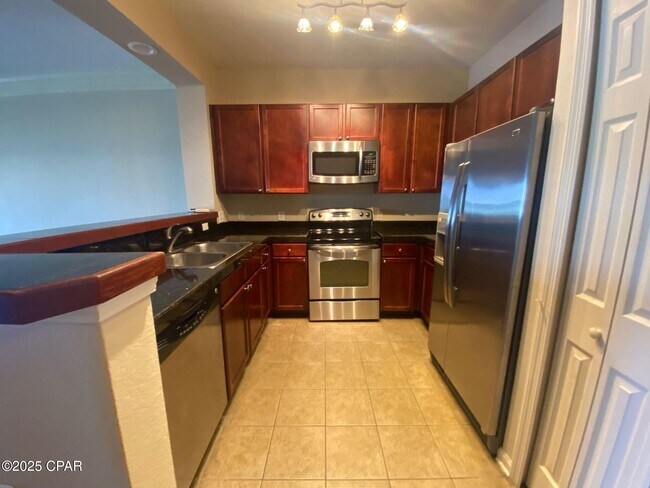 Building Photo - 1403 Baldwin Rowe Cir
