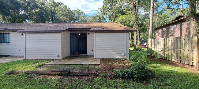 Building Photo - 1715 SW 69 Way