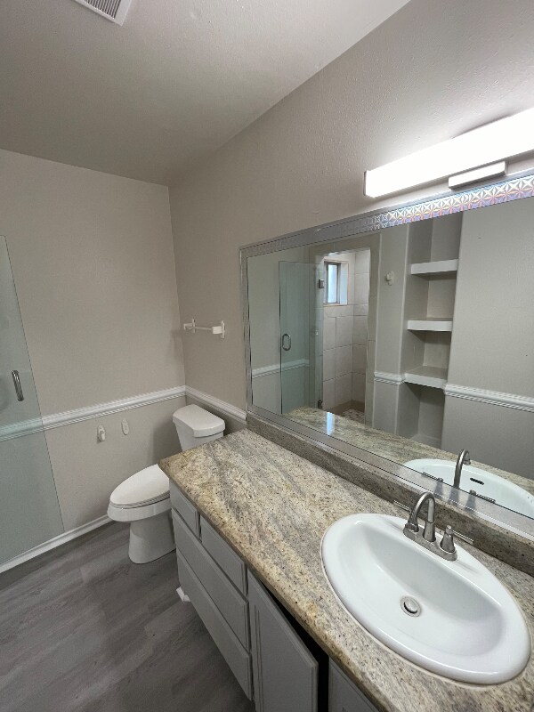 Building Photo - 754 Sonesta Dr