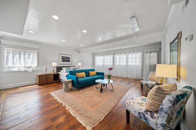 Building Photo - 35 Franciscan Way