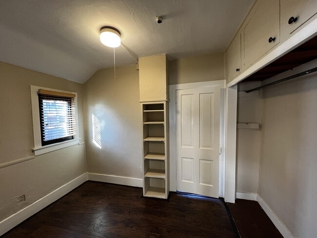 Building Photo - 1225 H St