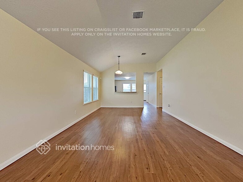 Building Photo - 4026 Hawthorn Glen Ct