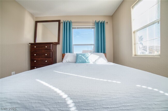 Building Photo - 504 Beckton Park Ave