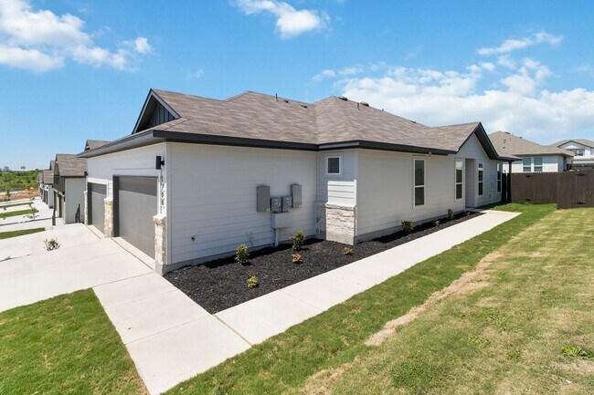 Building Photo - Brand New 3-Bedroom Unit with Open Floor Plan & Private Yard in Buda