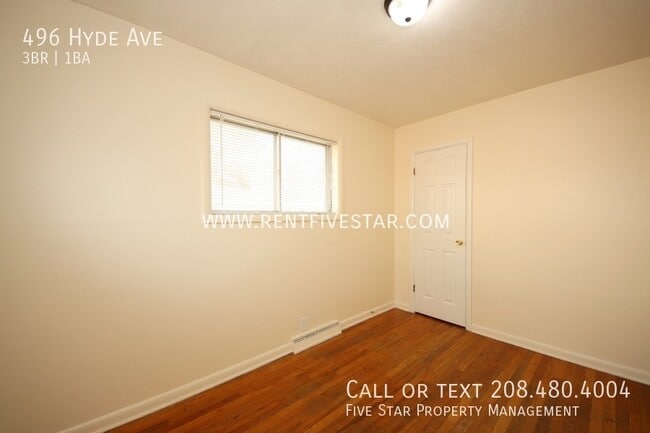 Building Photo - 496 Hyde Ave