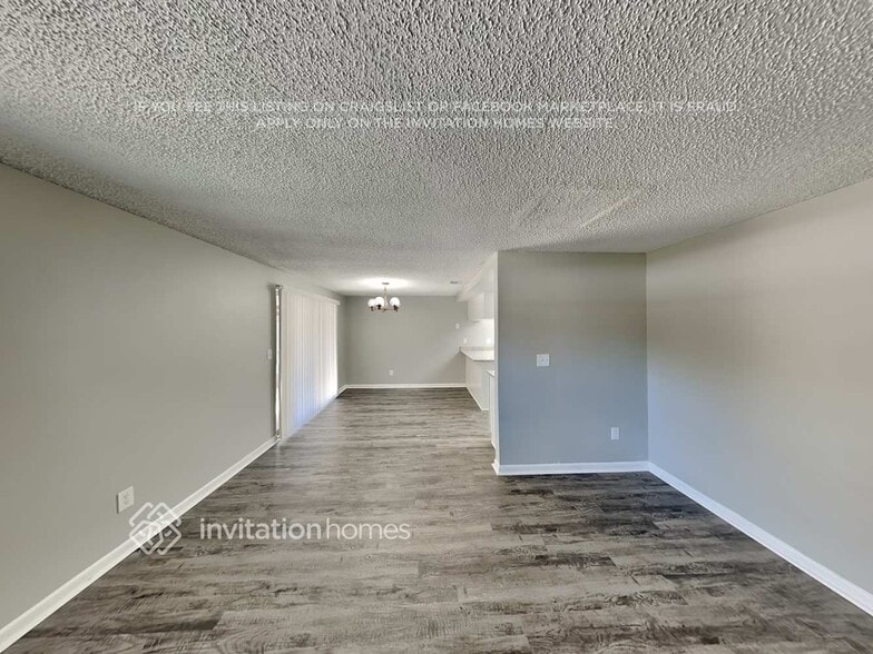 Building Photo - 7002 Almendariz Way