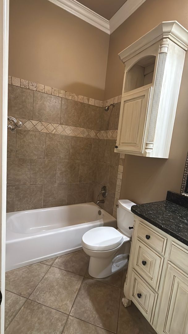 Building Photo - Rental Property in Twelve Oaks