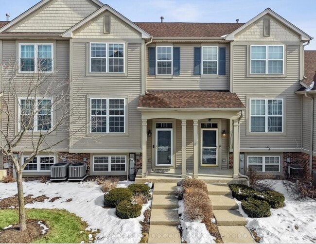 Building Photo - 764 Cherry Creek Dr