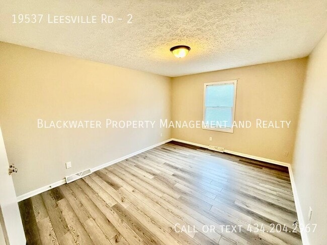 Building Photo - 19537 Leesville Rd