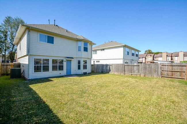 Building Photo - 9107 Dairy View Ln