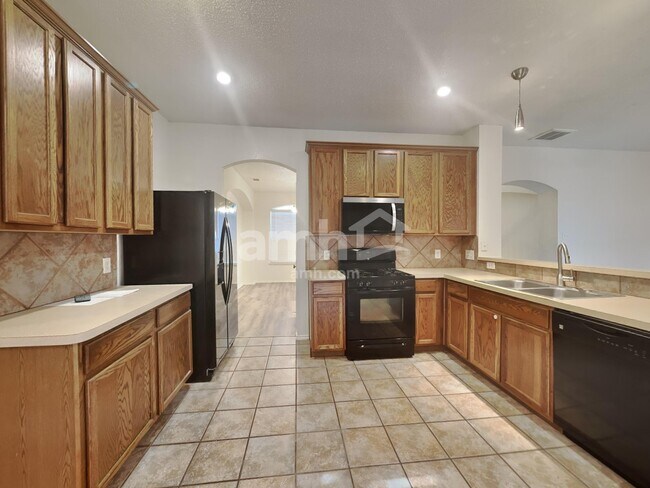 Building Photo - 10308 Oak Branch Ln