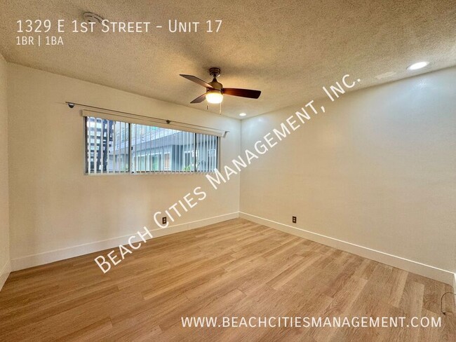 Building Photo - Stunning 1 Bedroom 1 Bath Condo Just One B...