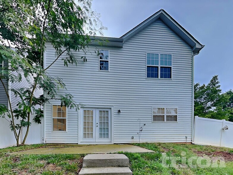 Building Photo - 11244 Suunto Ln