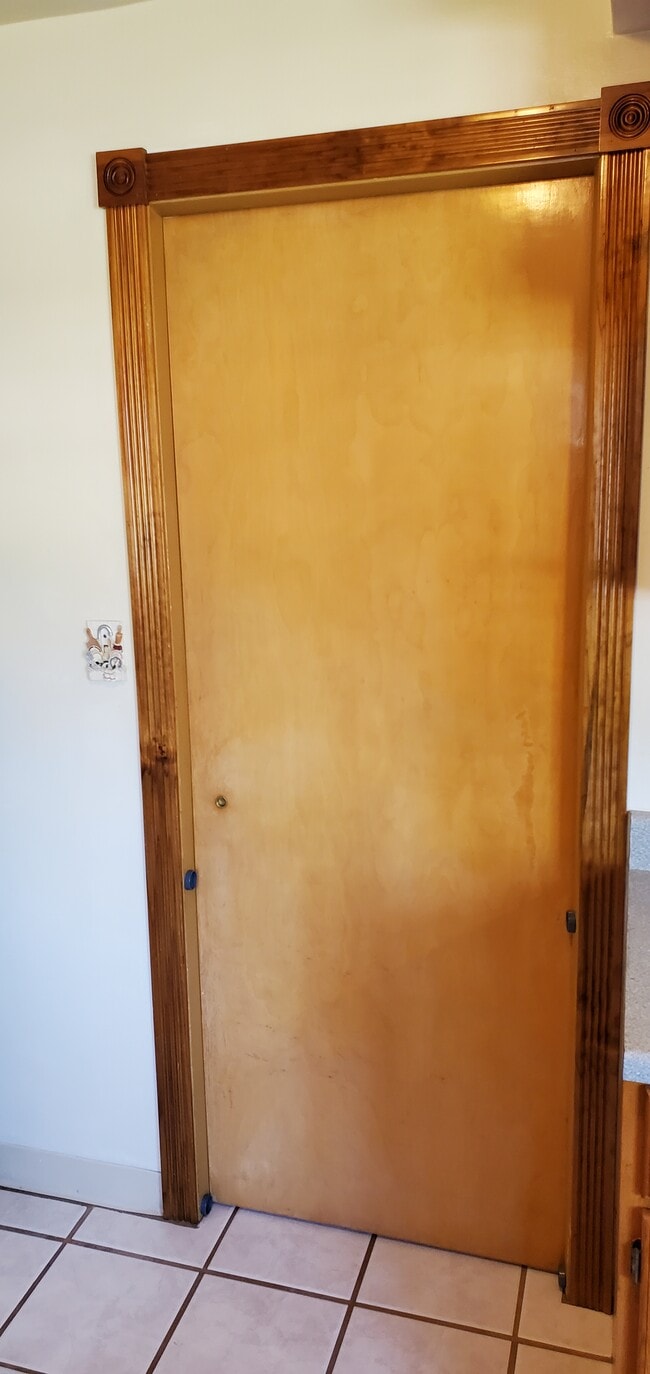 Building Photo - 1163 Higgins Ave