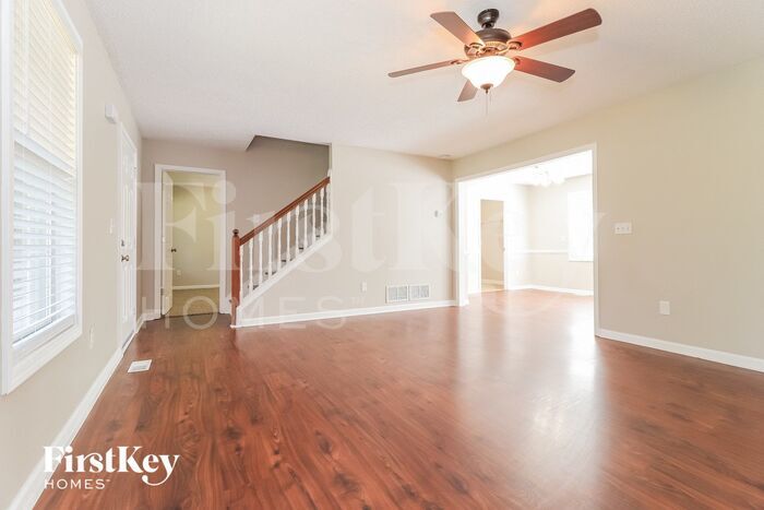 Building Photo - 201 Amberwood Trail