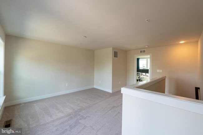Building Photo - 515 Shorthorn Way