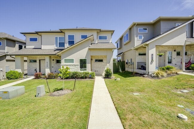 Primary Photo - 9706 Whisper Willow Blvd