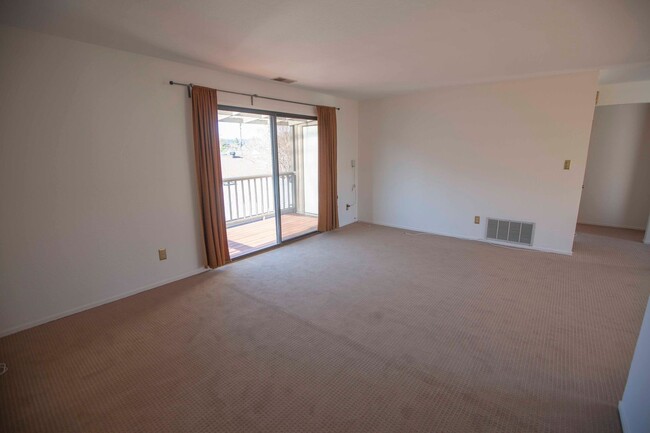 Building Photo - 3816BeresfordSt