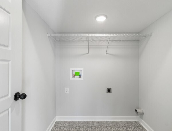 Laundry Room - 704 Crossland Ave