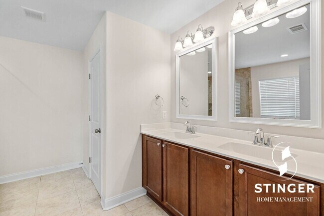 Building Photo - 1216 Hearthstone Dr