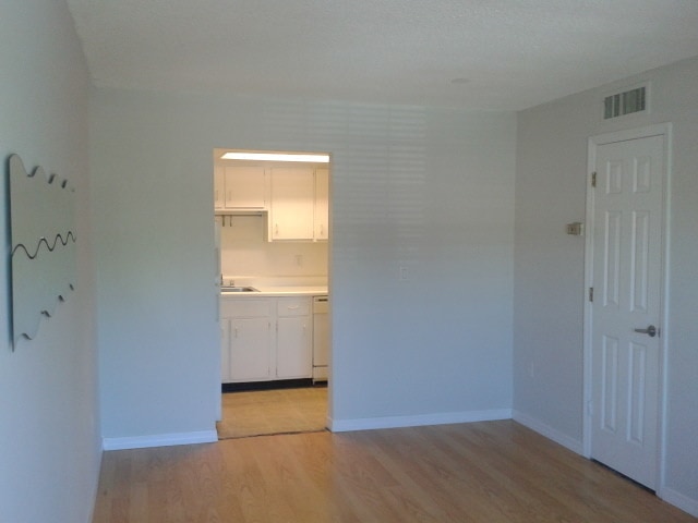 Building Photo - 2517 Caper Ln