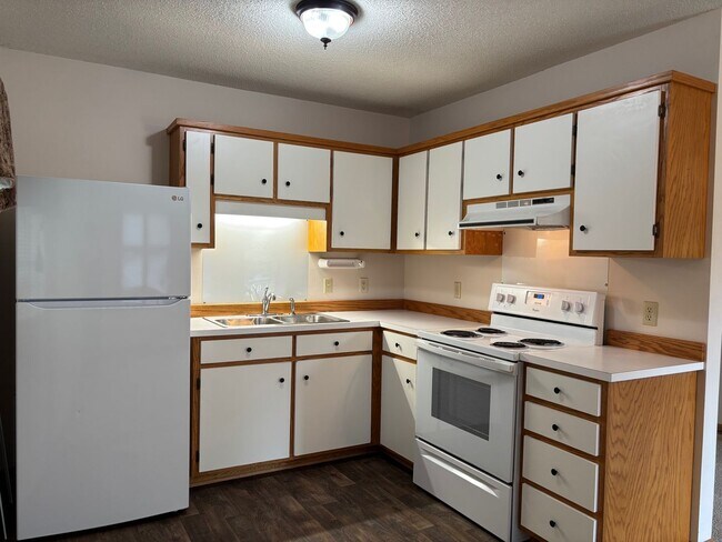 Building Photo - 1419