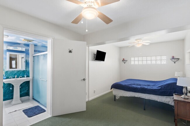 Building Photo - 1059 Carambola Cir