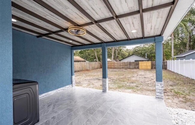 Building Photo - 8907 N Blvd