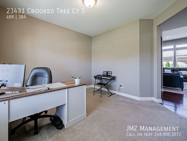 Building Photo - 23431 Crooked Tree Ct S