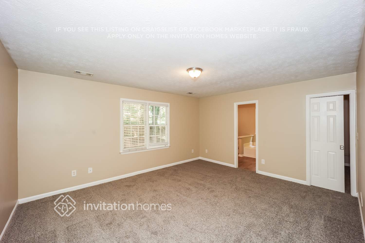 Building Photo - 2114 Shillings Chase Dr