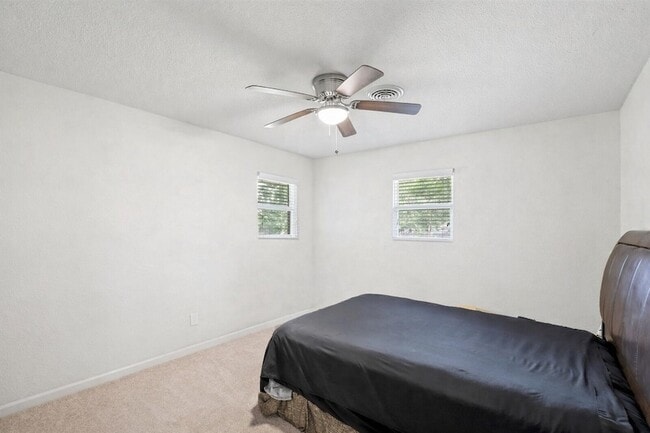 Building Photo - 6244 Trail Lake Dr