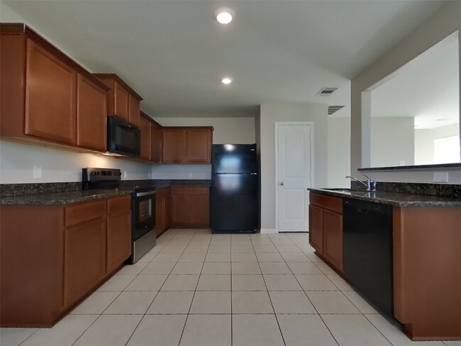 Building Photo - 441 Palomino Stand Dr