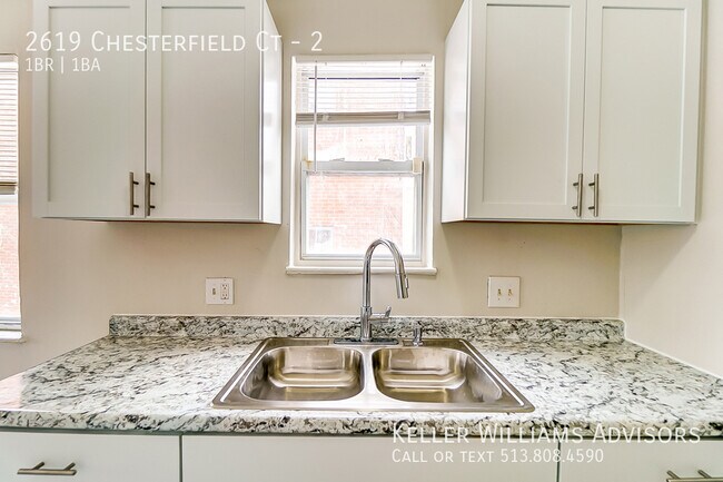 Building Photo - 2619 Chesterfield Ct