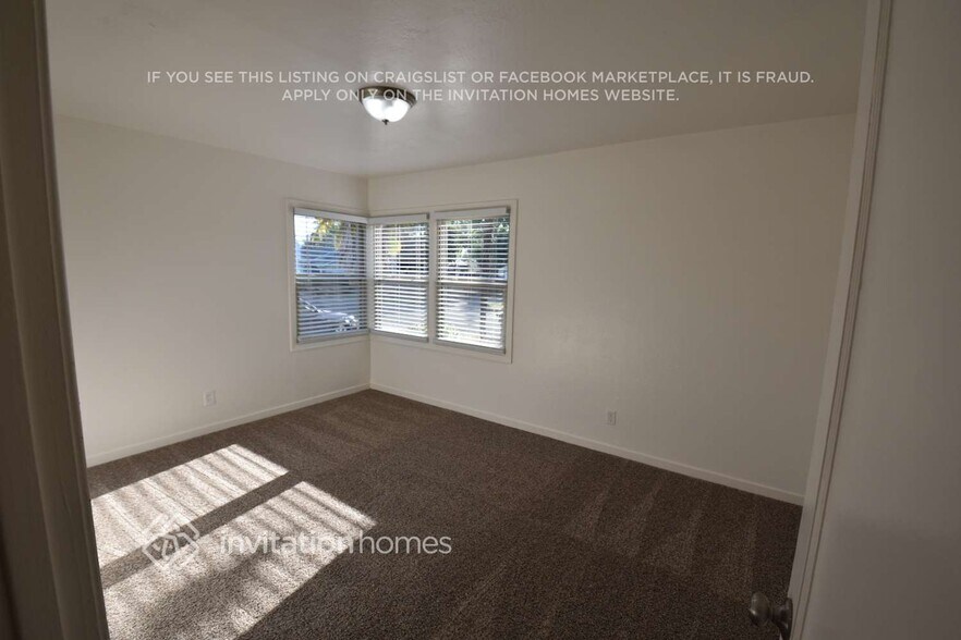 Building Photo - 2861 Herbert Way