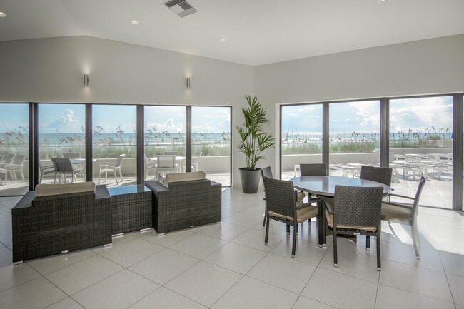 Building Photo - 5540 N Ocean Dr