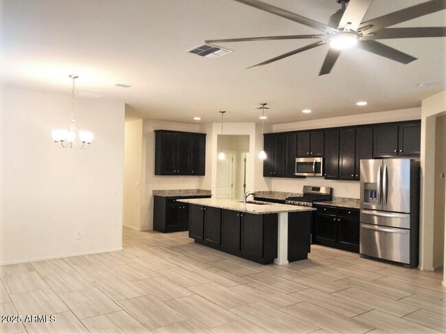 Building Photo - 12220 W Hide Trail